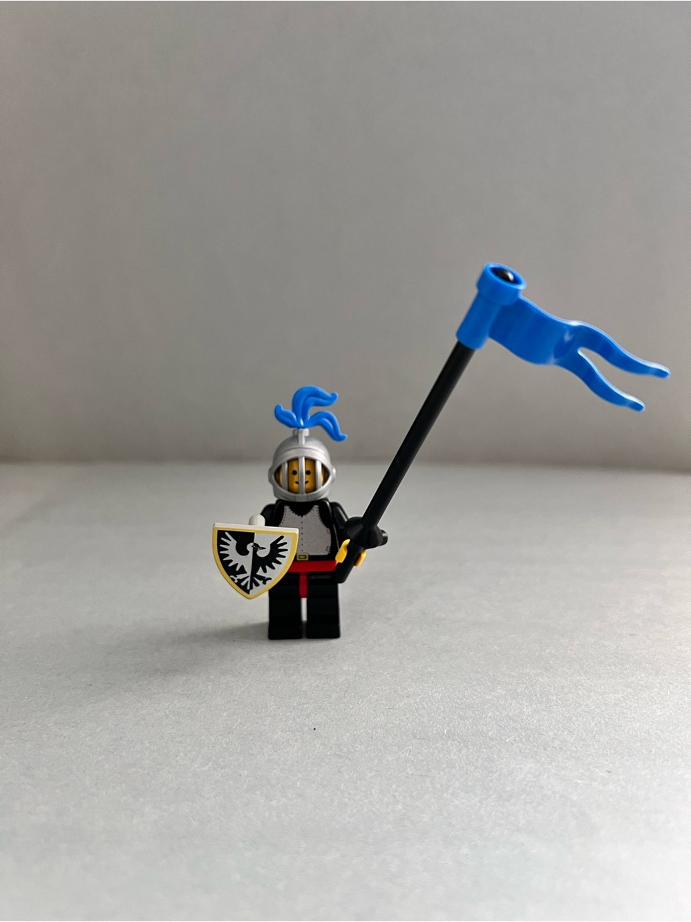 LEGO Castle Black Knight with Breastplate Minifigure